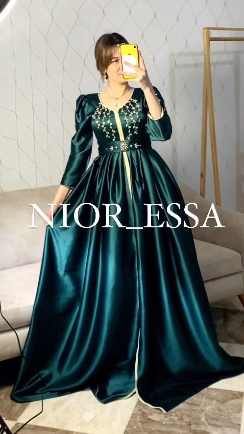 ✨ Robe caftan perlée